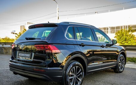 Volkswagen Tiguan II, 2020 год, 2 898 000 рублей, 7 фотография