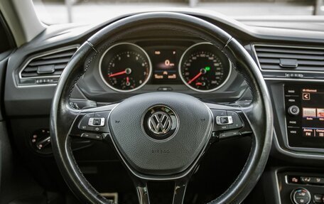 Volkswagen Tiguan II, 2020 год, 2 898 000 рублей, 17 фотография