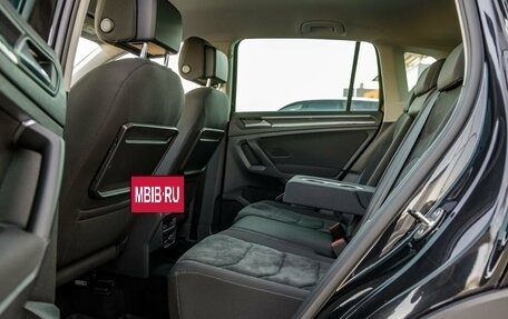 Volkswagen Tiguan II, 2020 год, 2 898 000 рублей, 37 фотография