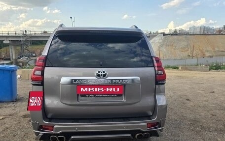 Toyota Land Cruiser Prado 150 рестайлинг 2, 2022 год, 7 150 000 рублей, 2 фотография
