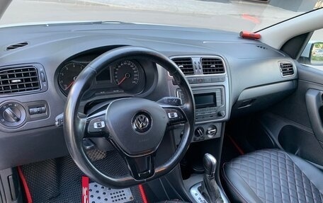 Volkswagen Polo VI (EU Market), 2018 год, 815 000 рублей, 9 фотография