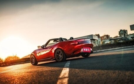 Mazda Roadster IV (ND), 2016 год, 2 500 000 рублей, 1 фотография