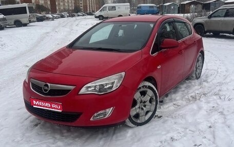 Opel Astra J, 2012 год, 750 000 рублей, 1 фотография