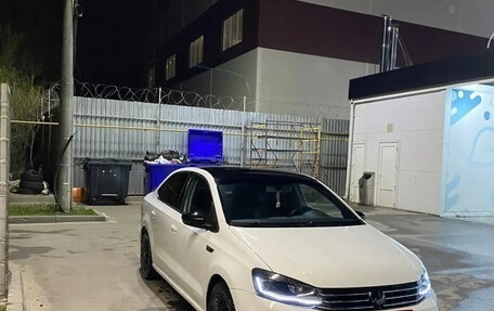 Volkswagen Polo VI (EU Market), 2016 год, 950 000 рублей, 4 фотография