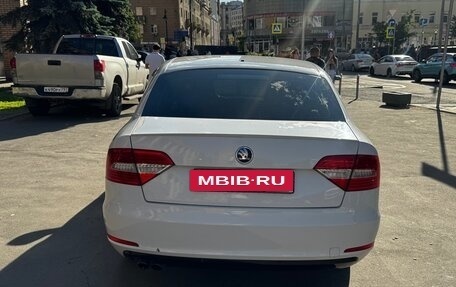 Skoda Superb III рестайлинг, 2014 год, 1 300 000 рублей, 3 фотография