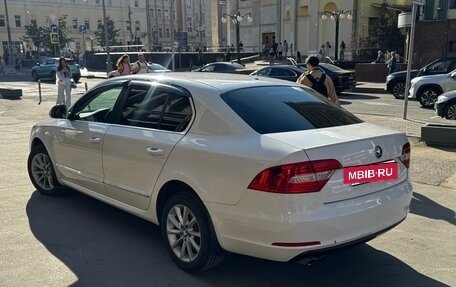 Skoda Superb III рестайлинг, 2014 год, 1 300 000 рублей, 4 фотография