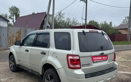 Ford Escape II, 2007 год, 700 000 рублей, 3 фотография
