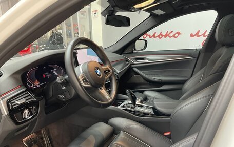 BMW 5 серия, 2022 год, 6 950 000 рублей, 14 фотография