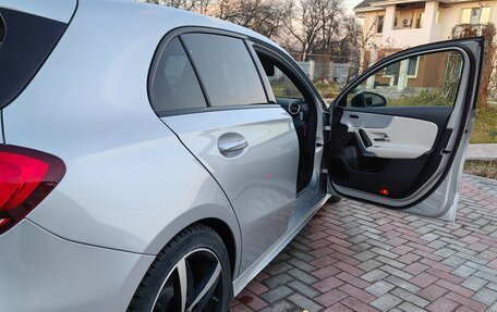 Mercedes-Benz A-Класс, 2018 год, 2 270 000 рублей, 9 фотография