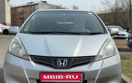 Honda Fit III, 2012 год, 820 000 рублей, 2 фотография