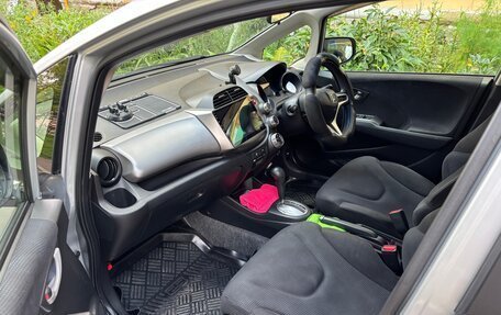Honda Fit III, 2012 год, 820 000 рублей, 23 фотография