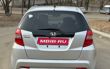 Honda Fit III, 2012 год, 820 000 рублей, 17 фотография