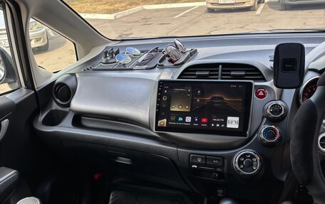 Honda Fit III, 2012 год, 820 000 рублей, 28 фотография