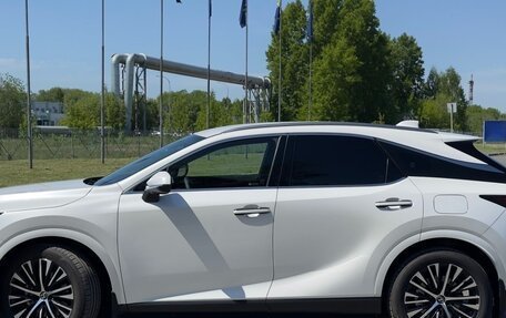 Lexus RX IV рестайлинг, 2023 год, 8 800 000 рублей, 3 фотография