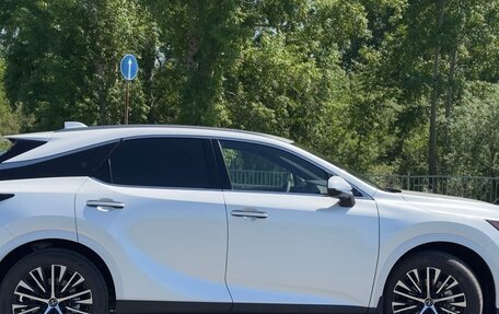 Lexus RX IV рестайлинг, 2023 год, 8 800 000 рублей, 7 фотография