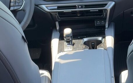 Lexus RX IV рестайлинг, 2023 год, 8 800 000 рублей, 21 фотография