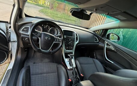 Opel Astra J, 2013 год, 850 000 рублей, 5 фотография
