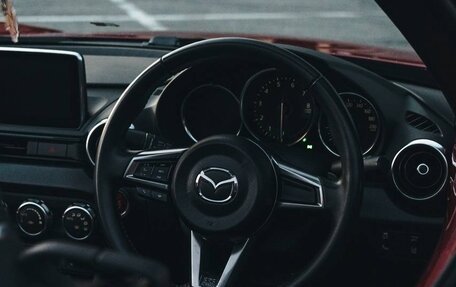 Mazda Roadster IV (ND), 2016 год, 2 500 000 рублей, 8 фотография