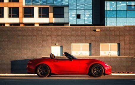 Mazda Roadster IV (ND), 2016 год, 2 500 000 рублей, 2 фотография