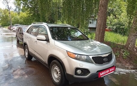 KIA Sorento II рестайлинг, 2011 год, 1 200 000 рублей, 2 фотография