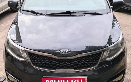 KIA Rio III рестайлинг, 2016 год, 800 000 рублей, 2 фотография