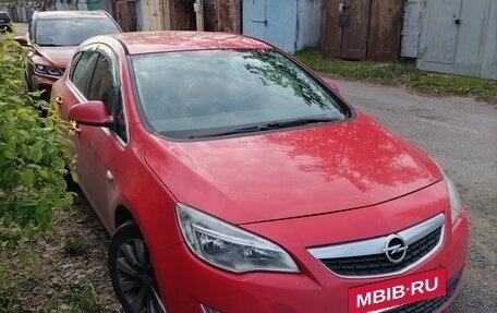 Opel Astra J, 2012 год, 750 000 рублей, 9 фотография