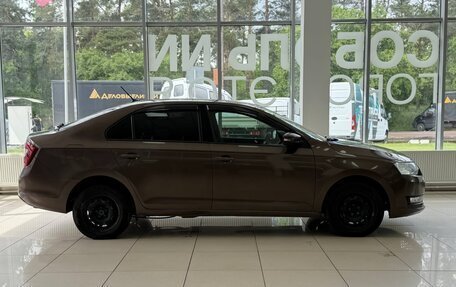 Skoda Rapid I, 2018 год, 890 000 рублей, 4 фотография