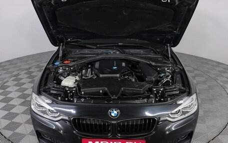 BMW 3 серия, 2018 год, 1 999 000 рублей, 10 фотография