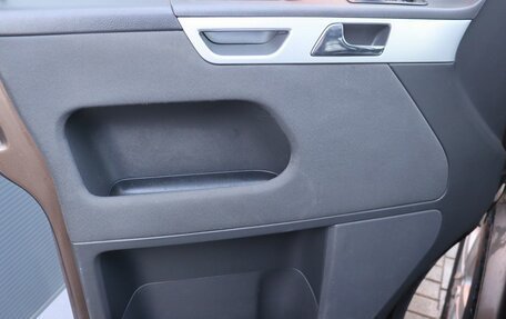 Volkswagen Multivan T5, 2011 год, 2 139 000 рублей, 11 фотография