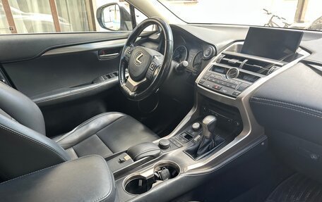 Lexus NX I, 2017 год, 3 400 000 рублей, 6 фотография