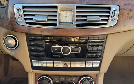 Mercedes-Benz CLS, 2013 год, 2 260 000 рублей, 23 фотография