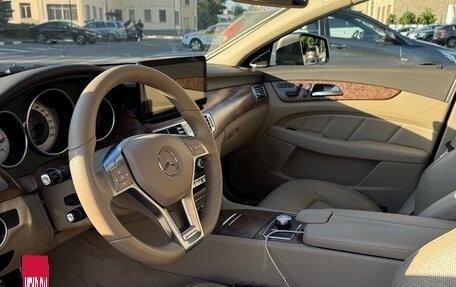 Mercedes-Benz CLS, 2013 год, 2 260 000 рублей, 19 фотография