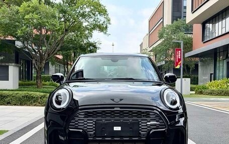 MINI Hatch, 2022 год, 2 150 000 рублей, 2 фотография
