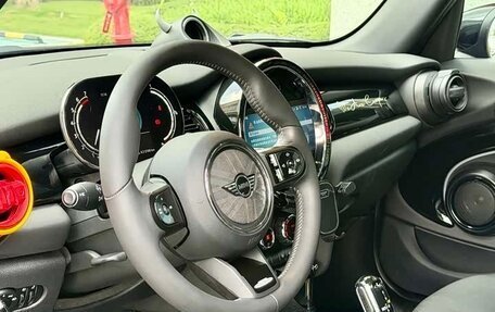 MINI Hatch, 2022 год, 2 150 000 рублей, 10 фотография