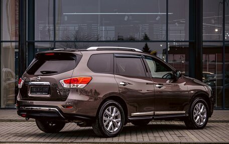 Nissan Pathfinder, 2016 год, 1 625 000 рублей, 6 фотография