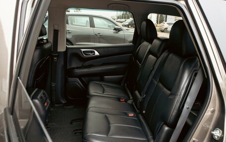 Nissan Pathfinder, 2016 год, 1 625 000 рублей, 17 фотография