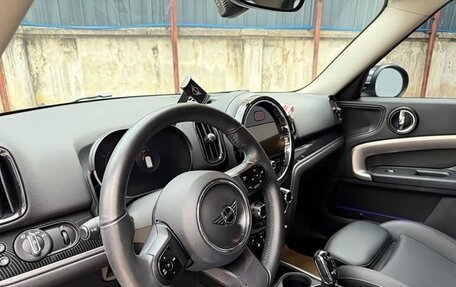 MINI Countryman II (F60), 2022 год, 2 350 000 рублей, 12 фотография