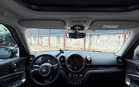 MINI Countryman II (F60), 2022 год, 2 350 000 рублей, 15 фотография