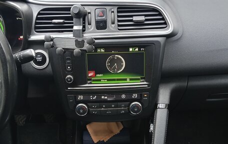 Renault Kadjar I рестайлинг, 2015 год, 1 415 000 рублей, 10 фотография