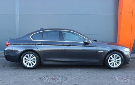 BMW 5 серия, 2016 год, 1 819 000 рублей, 3 фотография
