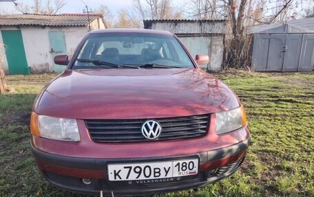 Volkswagen Passat B5+ рестайлинг, 1996 год, 380 000 рублей, 1 фотография