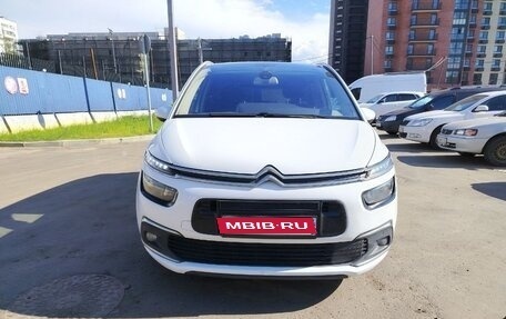 Citroen C4 Picasso II рестайлинг, 2017 год, 1 200 000 рублей, 1 фотография