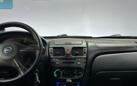 Nissan Almera, 2006 год, 303 000 рублей, 19 фотография