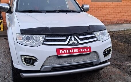 Mitsubishi Pajero Sport II рестайлинг, 2015 год, 1 999 999 рублей, 5 фотография