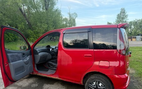 Toyota FunCargo, 2000 год, 420 000 рублей, 4 фотография