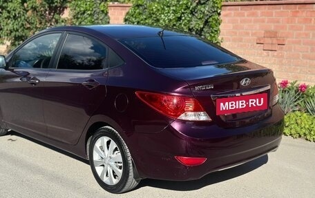 Hyundai Solaris II рестайлинг, 2011 год, 840 000 рублей, 11 фотография