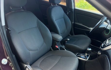 Hyundai Solaris II рестайлинг, 2011 год, 840 000 рублей, 19 фотография