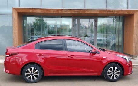 KIA Rio IV, 2021 год, 1 550 000 рублей, 5 фотография