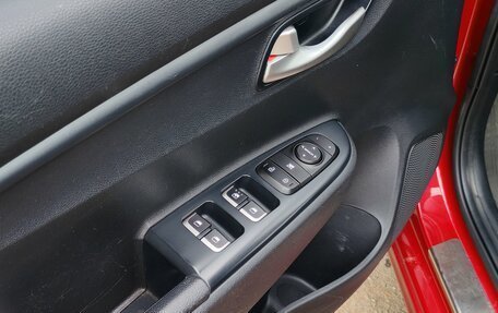 KIA Rio IV, 2021 год, 1 550 000 рублей, 12 фотография