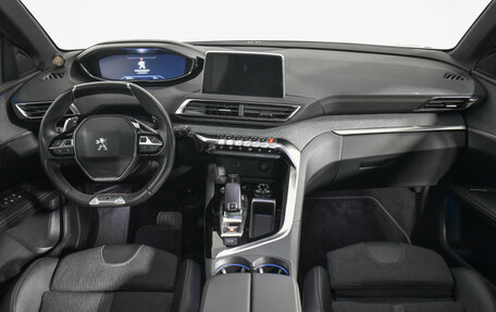 Peugeot 3008 II, 2019 год, 2 350 000 рублей, 14 фотография